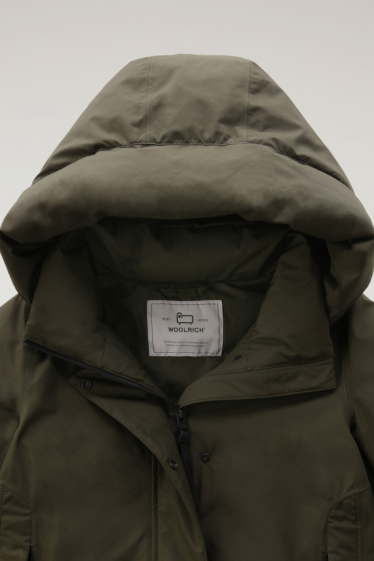 GORE-TEX Waterproof Marshall Parka Green photo 2 | Woolrich