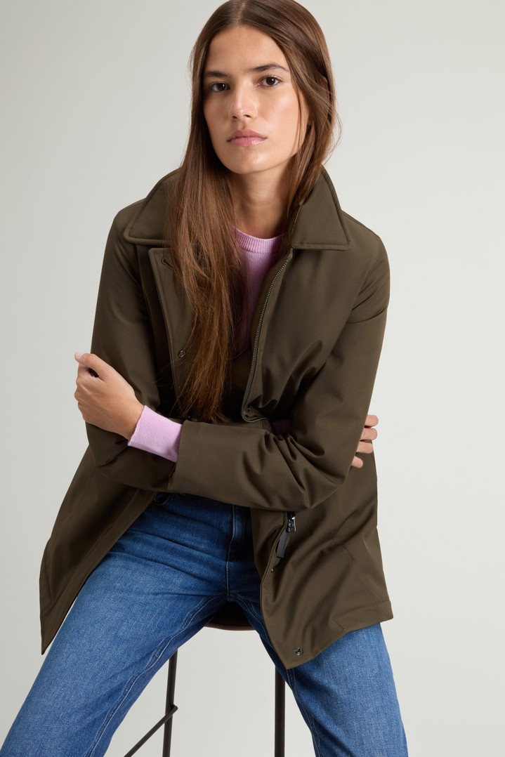 Coat in Light Stretch with Removable Hood Green photo 4 | Woolrich
