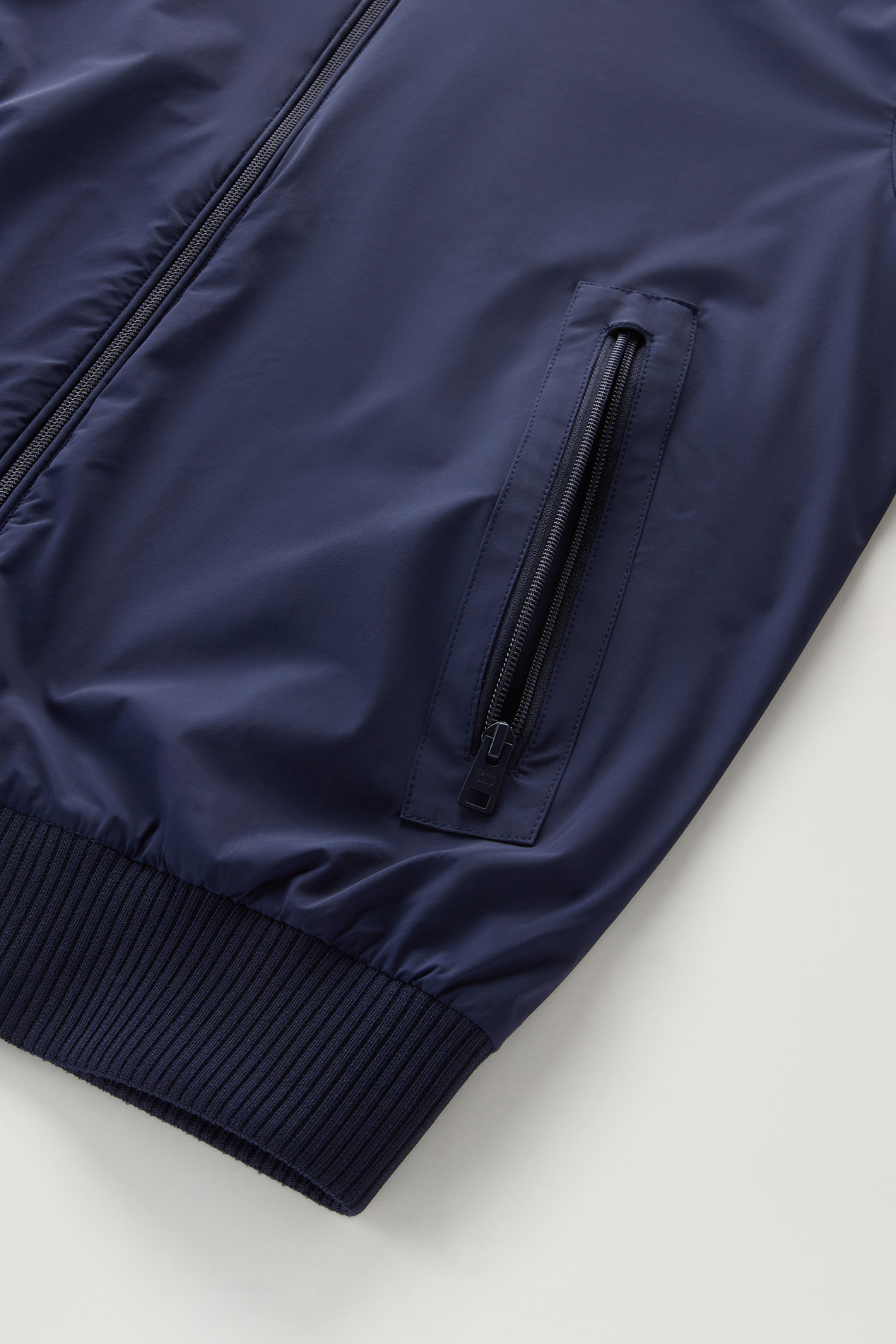 Stretch Matt Finish Nylon Bomber Jacket Blue photo 4 | Woolrich