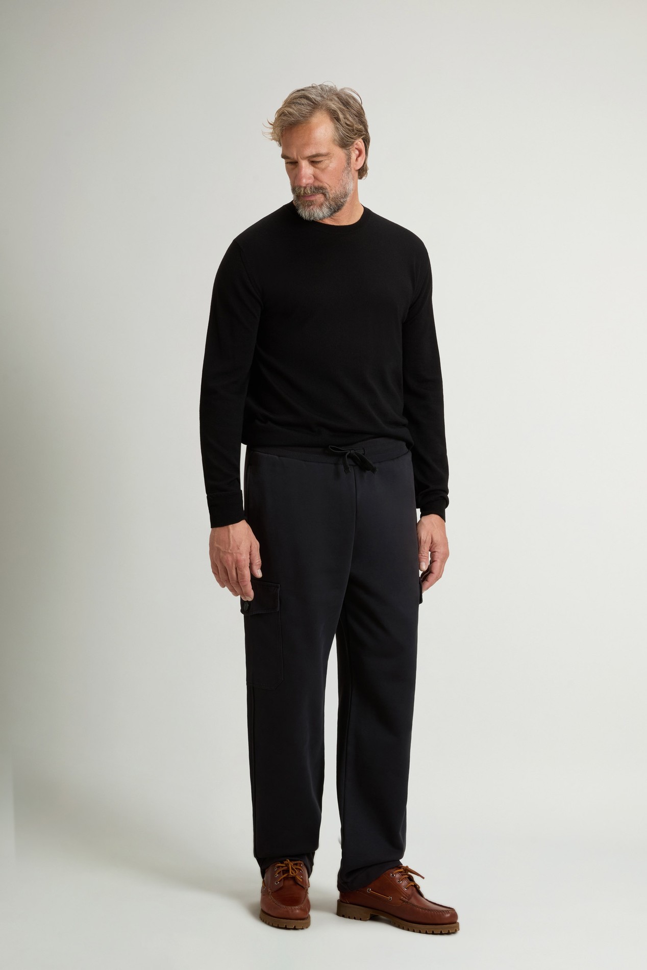 GRAPHIC FLEECE SWEATPANT Black photo 2 | Woolrich