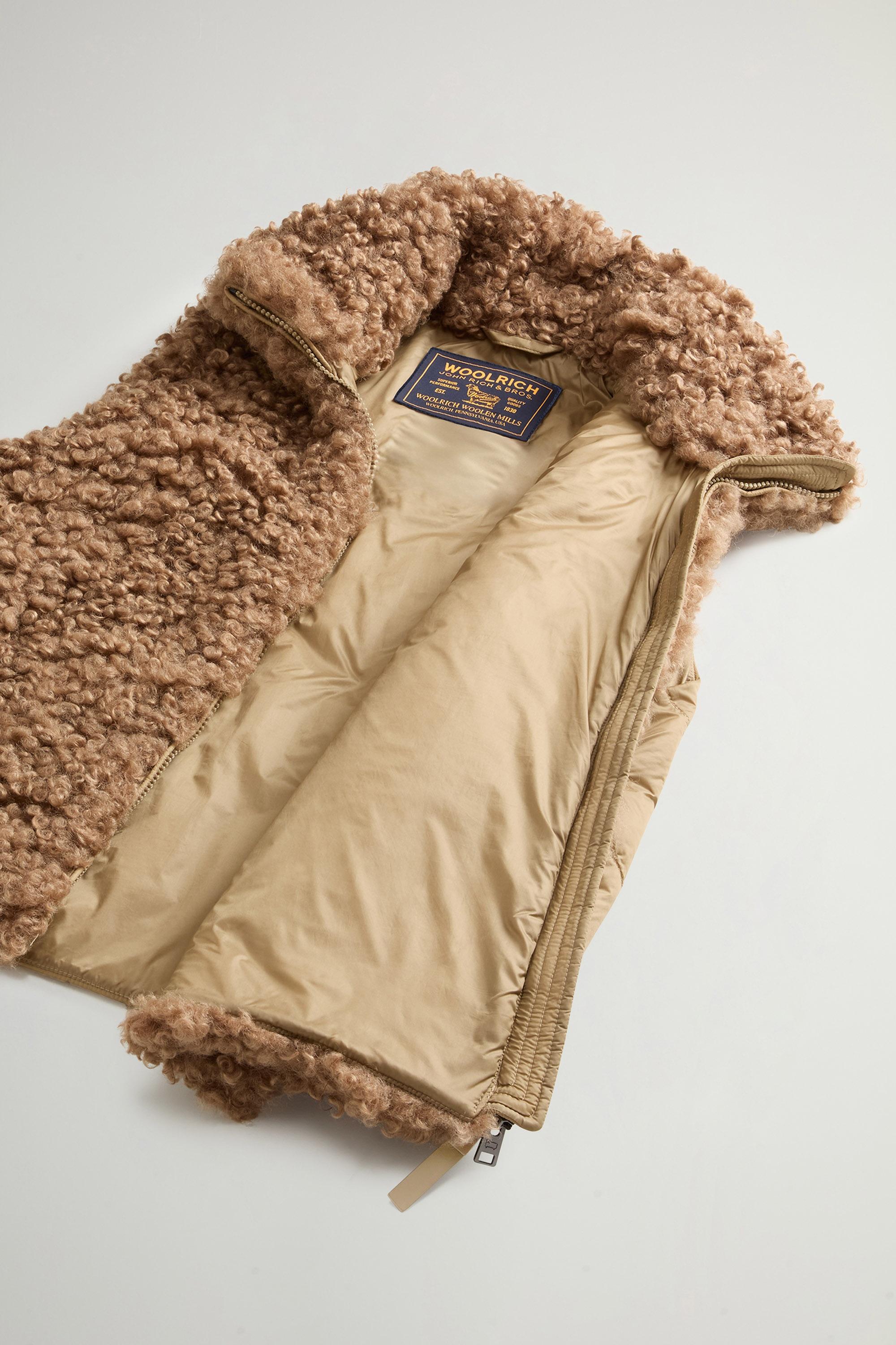 HYBRID CURLY VEST Beige photo 8 | Woolrich