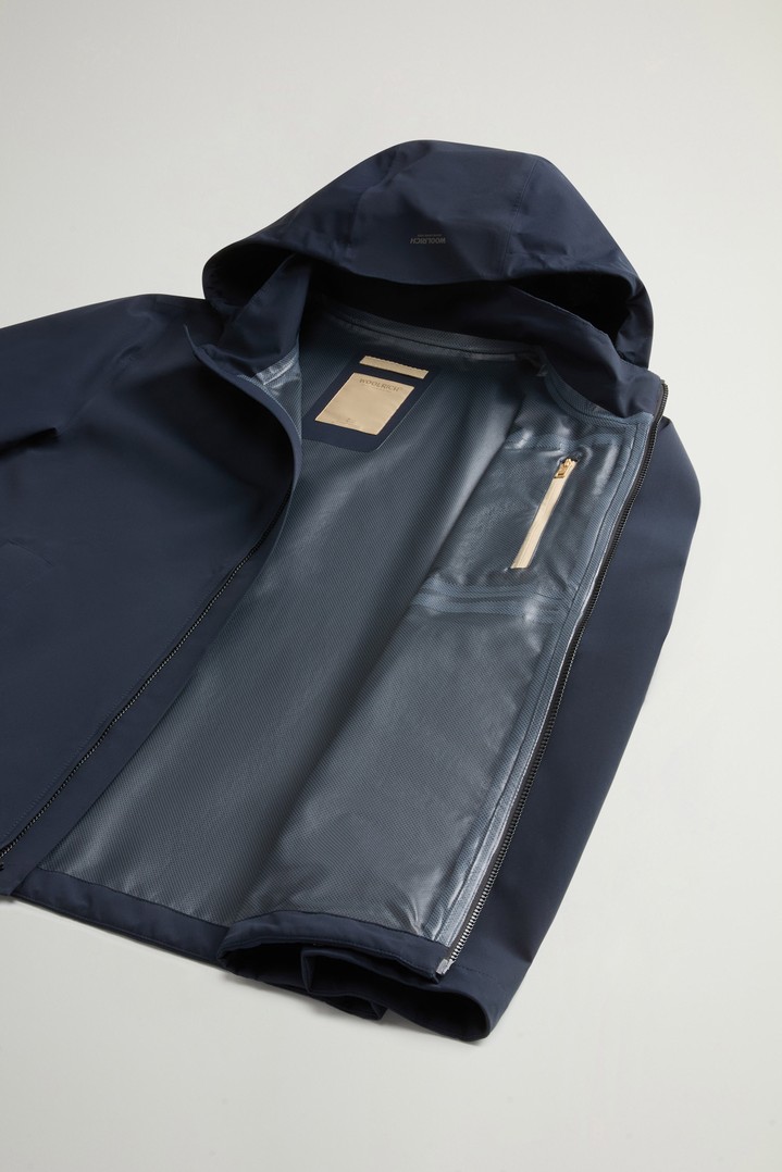 Pacific Jacket in Two-Layered Fabric Blue photo 8 | Woolrich
