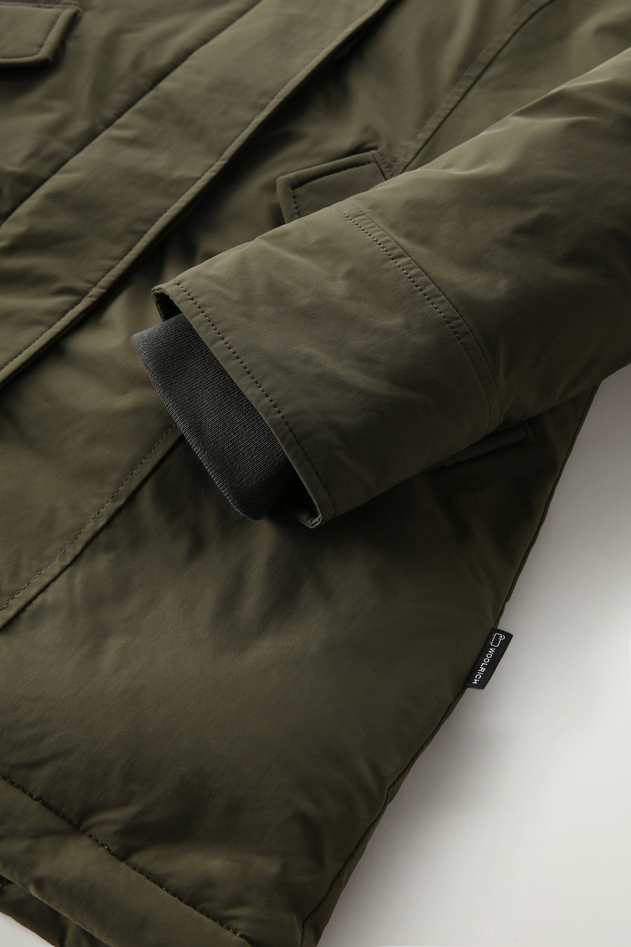 Arctic Parka in Urban Touch with Detachable Fur Green photo 9 | Woolrich