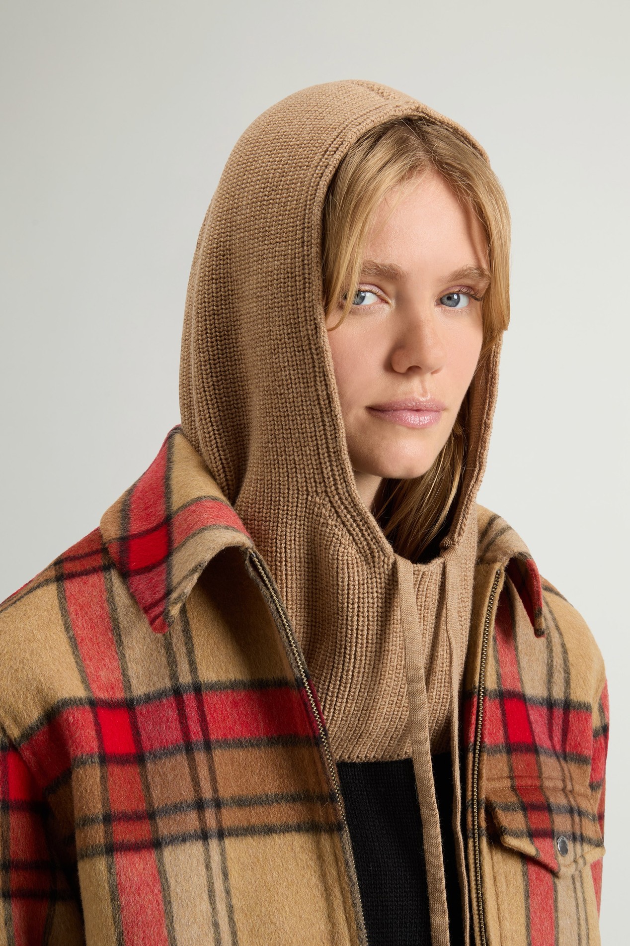 FINE MERINOS BALACLAVA Beige photo 1 | Woolrich