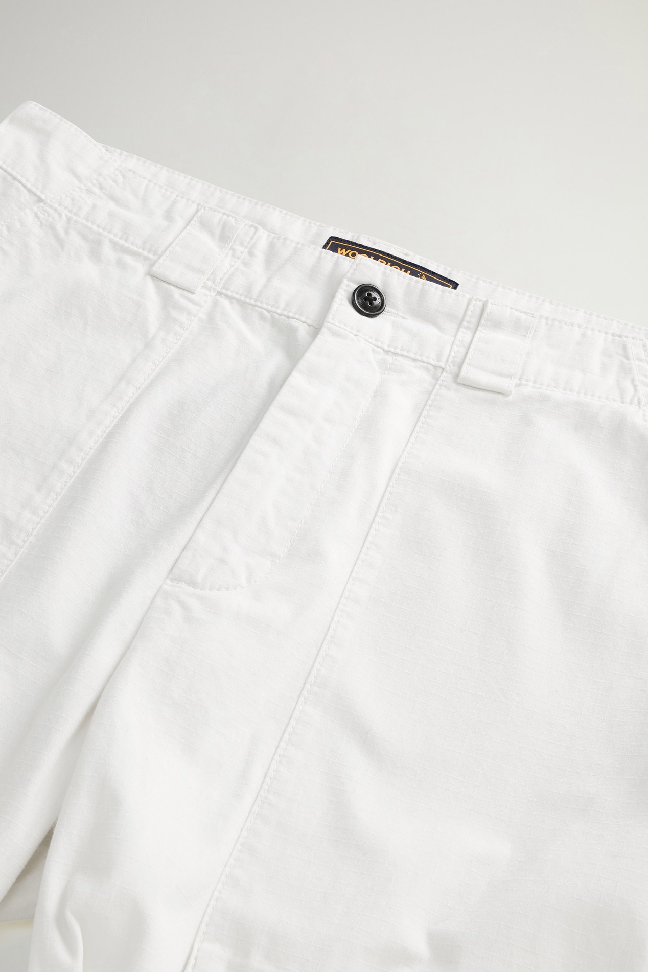 Garment-Dyed Cargo Pants in Pure Cotton Ripstop White photo 5 | Woolrich