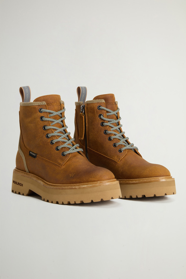 Main Combat Boots in Brushed Suede Brown photo 2 | Woolrich