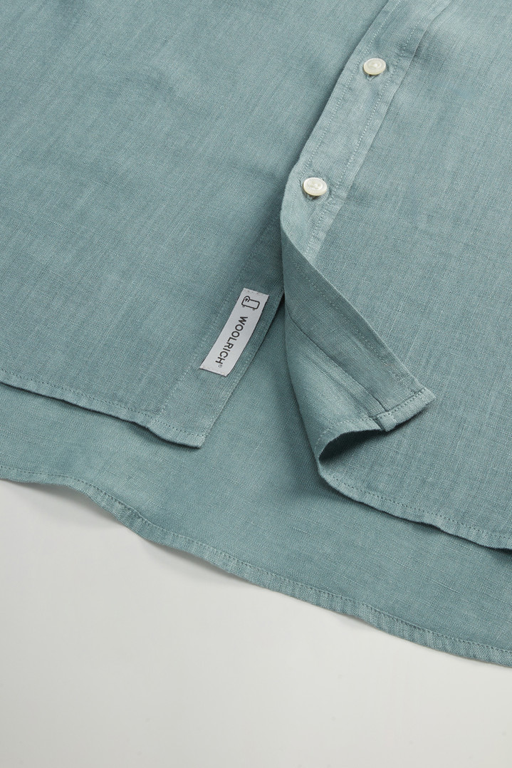 Garment-dyed Shirt with Mandarin Collar in Pure Linen Green photo 8 | Woolrich