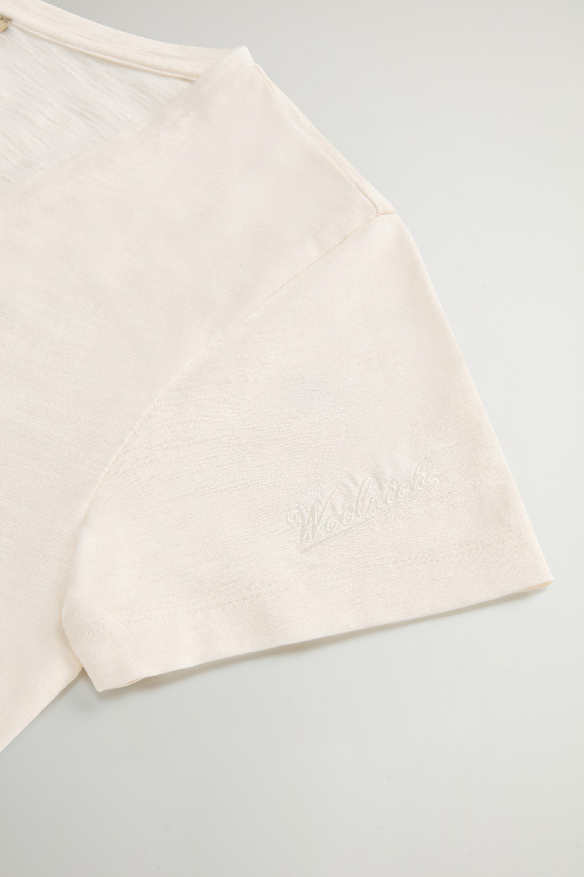 Pure Cotton Slub T-Shirt with V-Neck White photo 7 | Woolrich