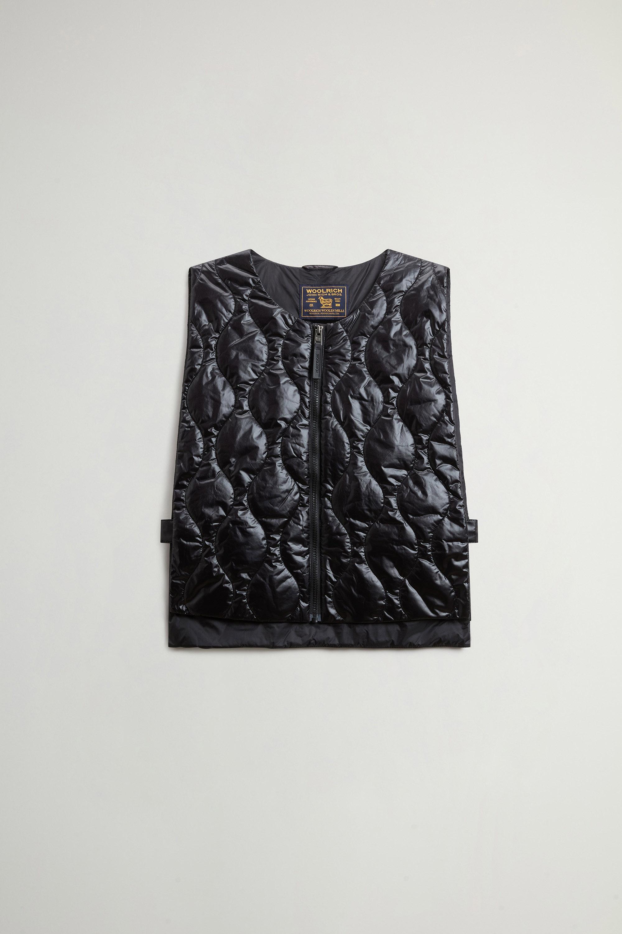Packable Quilted Vest in Urban Light Nylon Black photo 1 | Woolrich