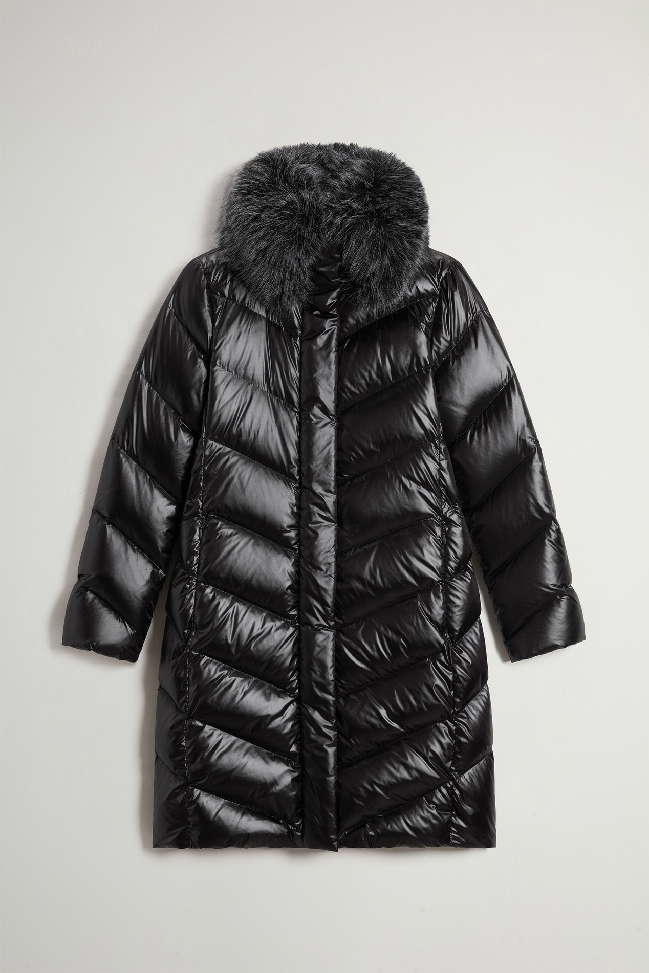 LIQUID NYLON FUR PARKA Black photo 5 | Woolrich
