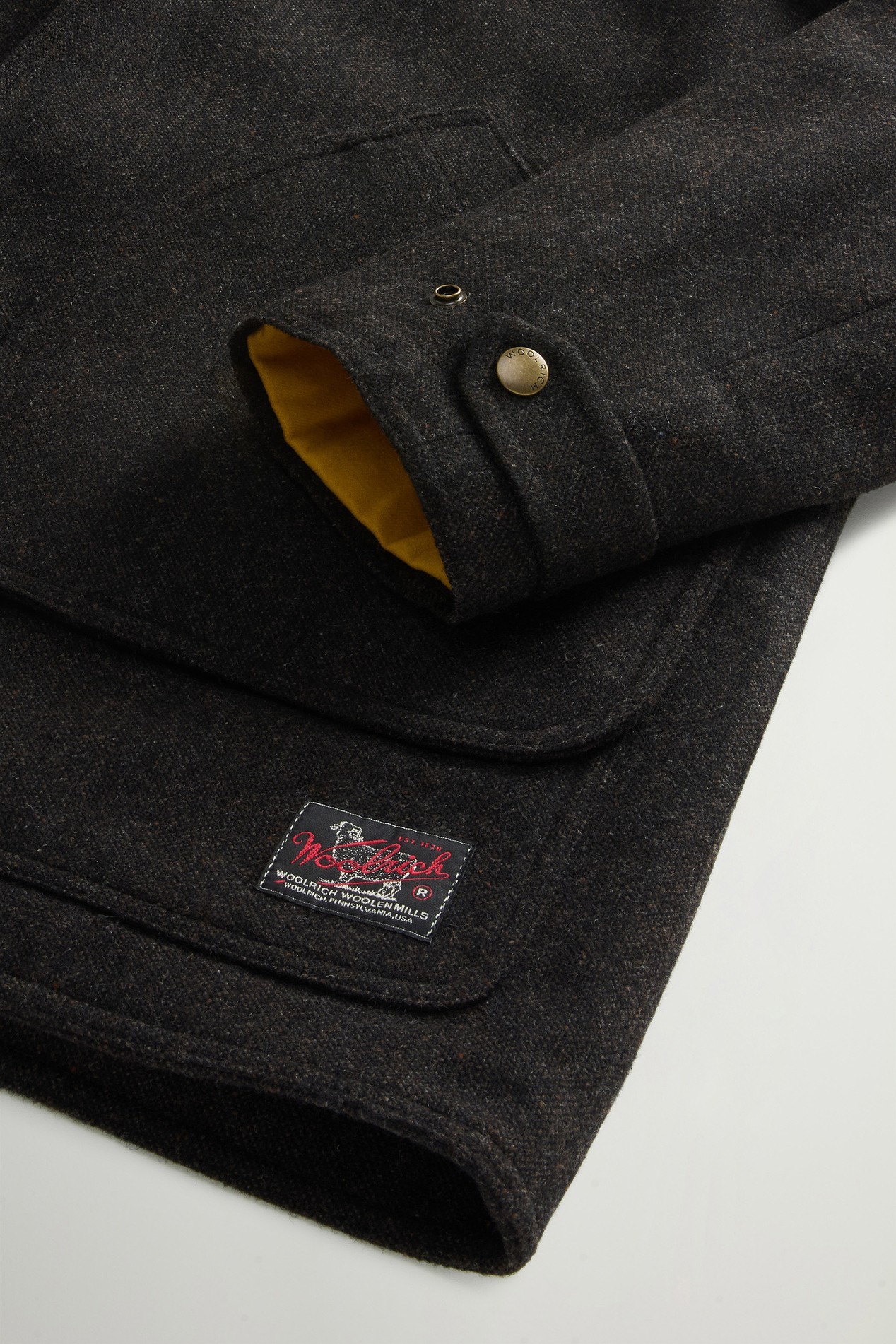 Manteau Barn en laine italienne mélangée Noir photo 7 | Woolrich