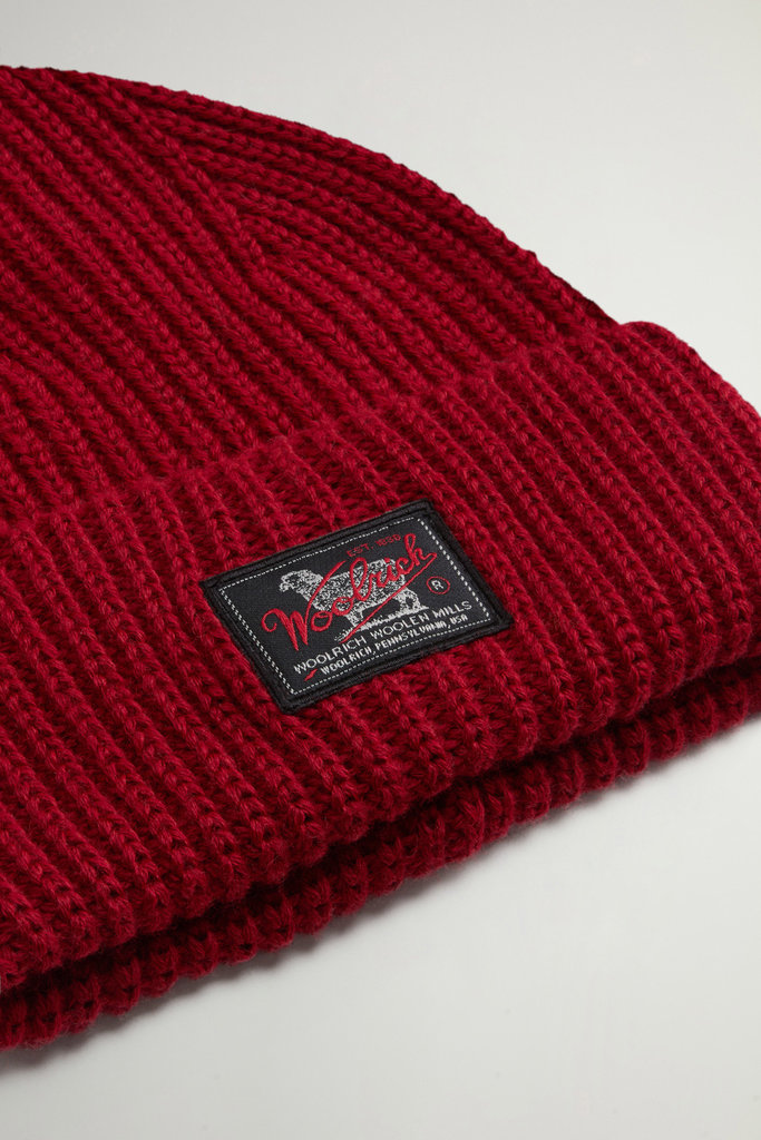 WM PATCH BEANIE Red photo 4 | Woolrich