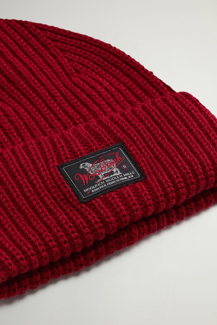 WM PATCH BEANIE Red photo 4 | Woolrich