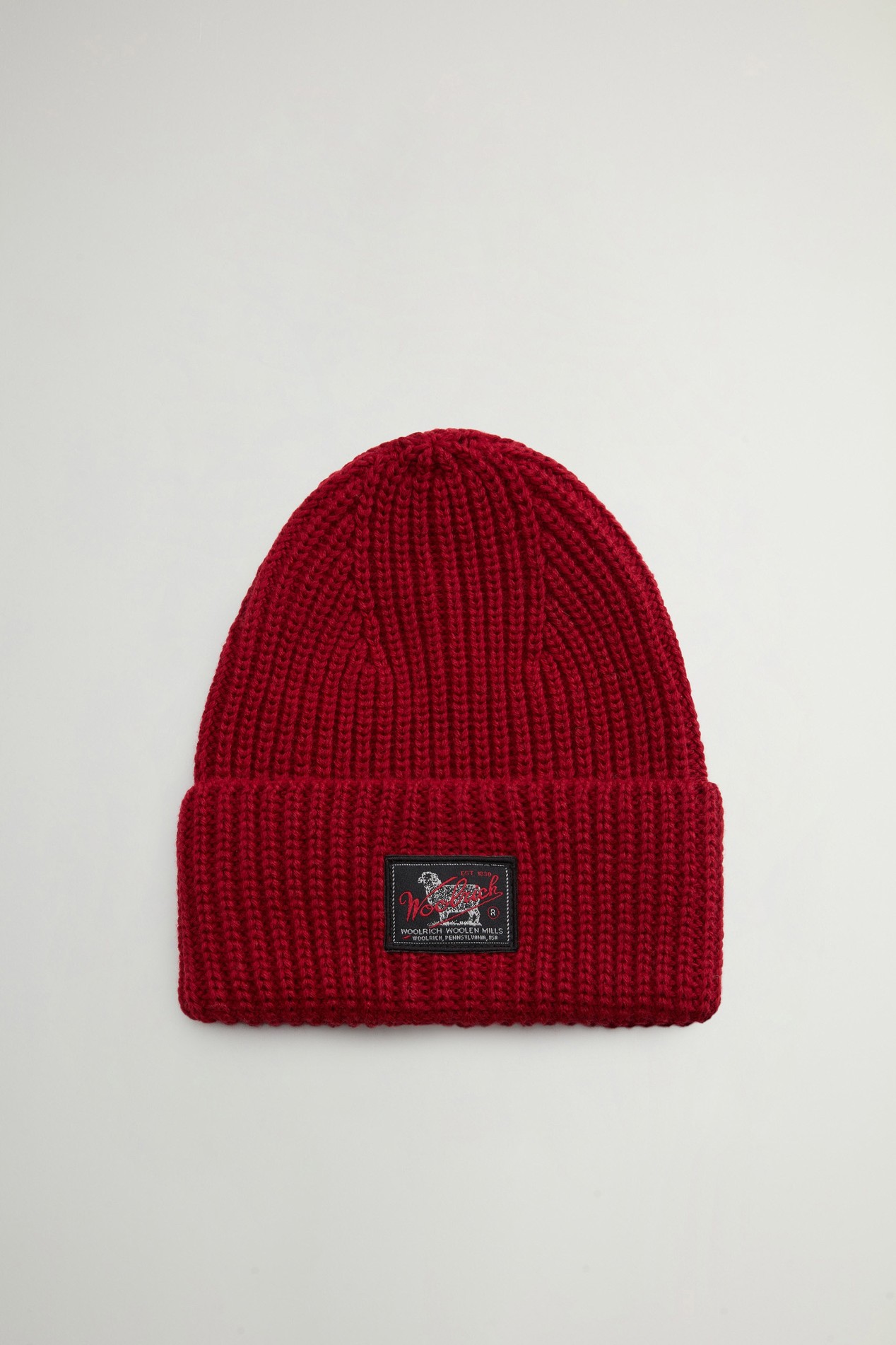 WM PATCH BEANIE Red photo 2 | Woolrich