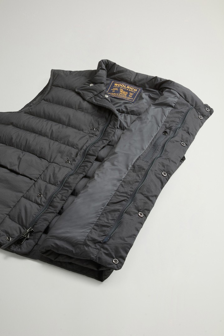 Bering Quilted Vest in Crinkle Nylon Gray photo 4 | Woolrich