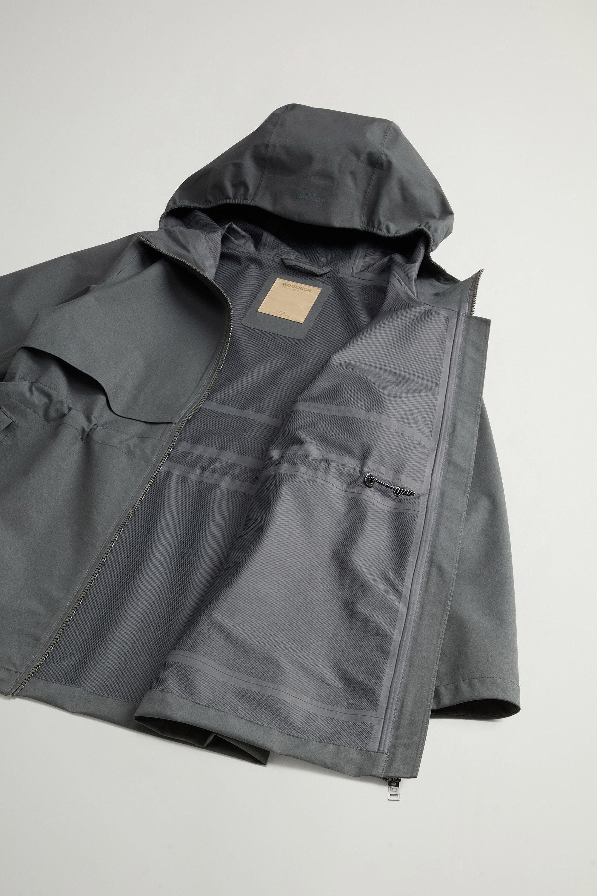 3-in-1 Parka in Light Stretch Fabric Green photo 10 | Woolrich