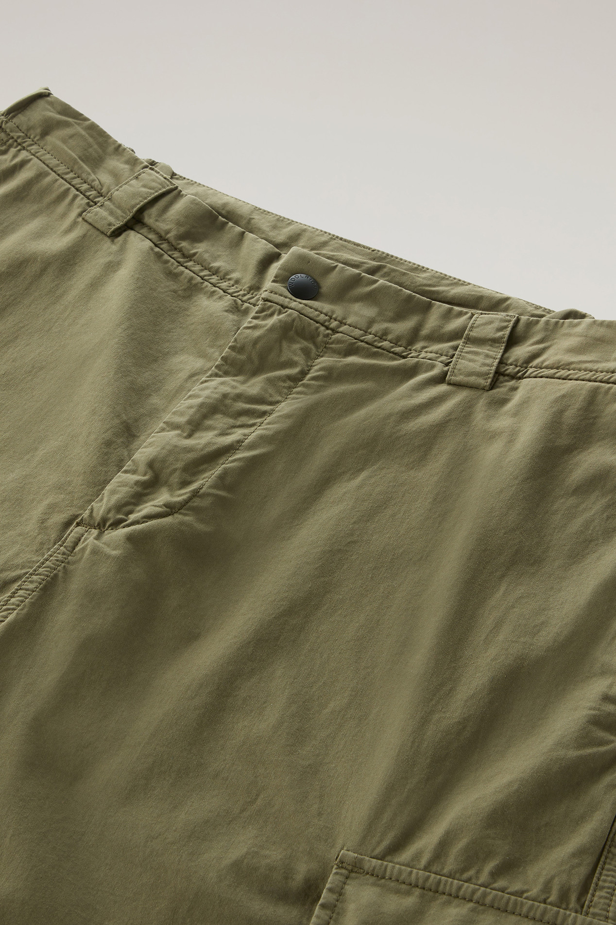 Cargo Pants in Pure Cotton Gabardine Green photo 2 | Woolrich