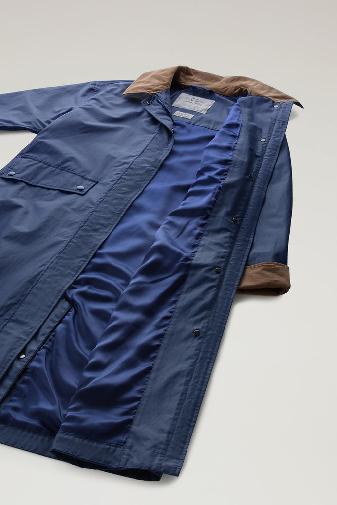 Waxed Trench Coat in Cotton Nylon Blend with Pointed Collar Blue photo 5 | Woolrich