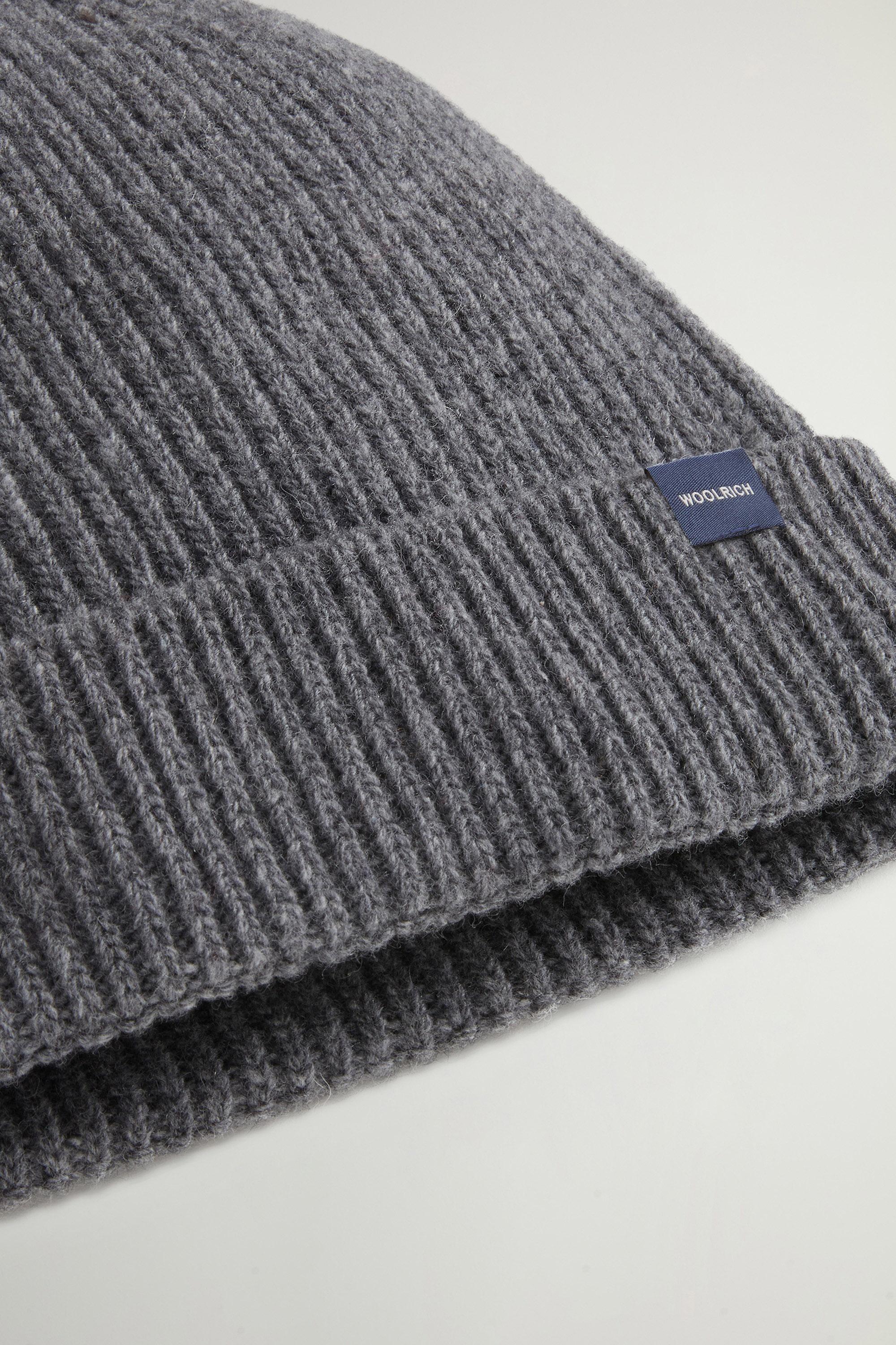 CASHMERE BLEND BEANIE Gray photo 4 | Woolrich