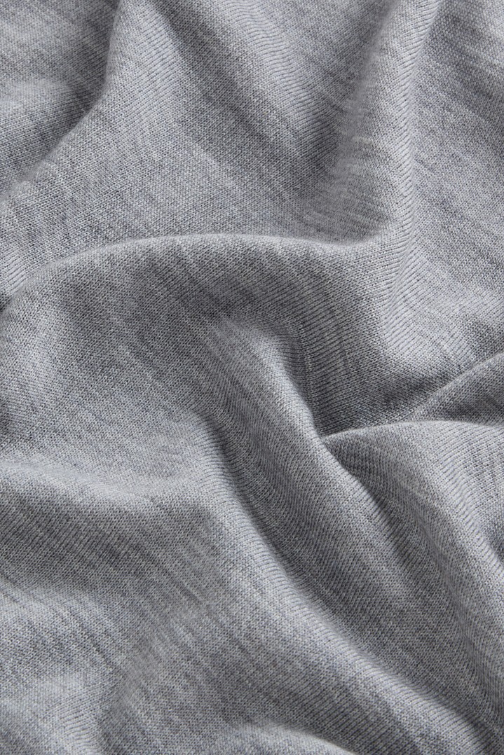 Crewneck Sweater in Pure Merino Virgin Wool Gray photo 7 | Woolrich