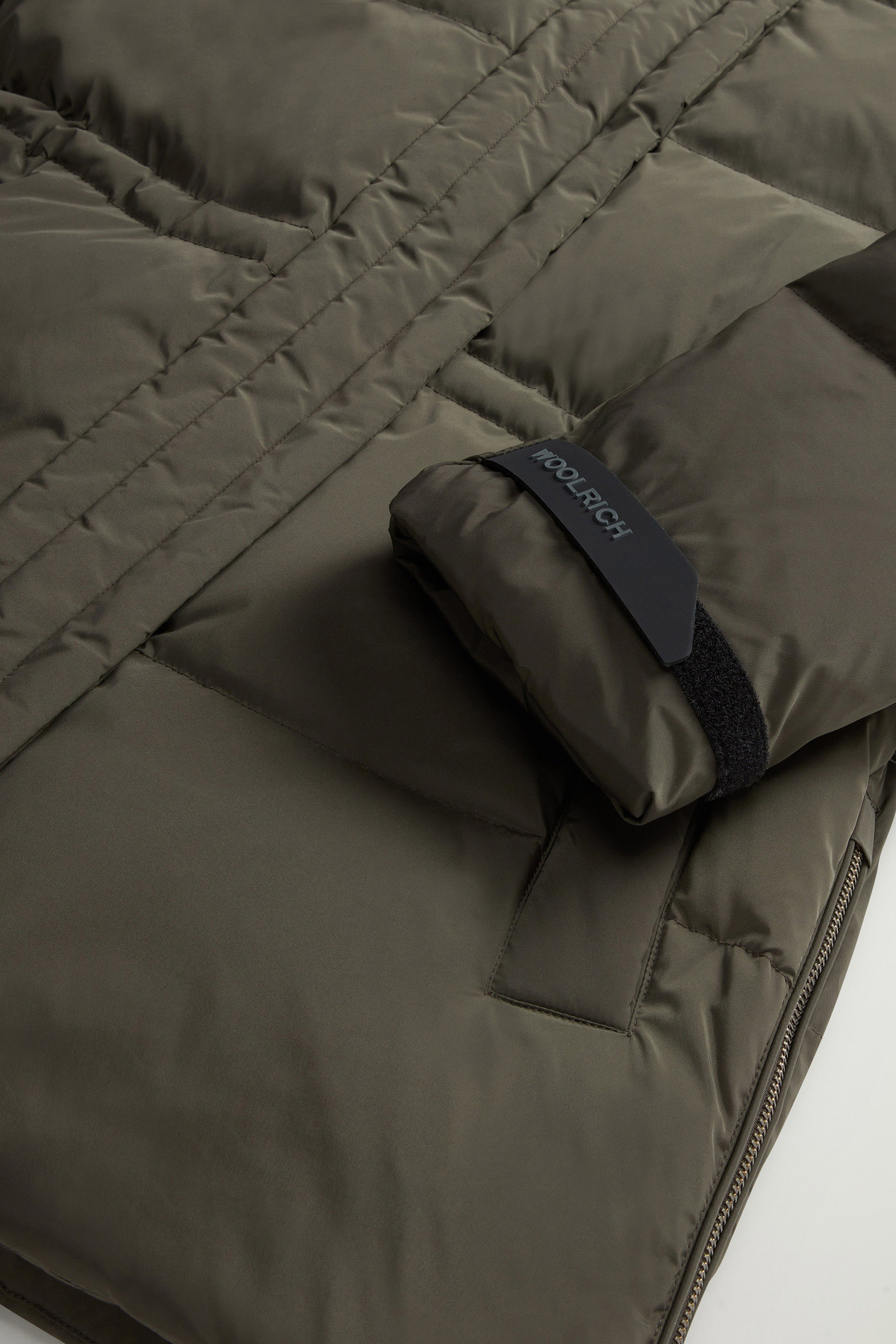 Alsea Stretch Nylon Down Jacket with Removable Hood Green photo 8 | Woolrich