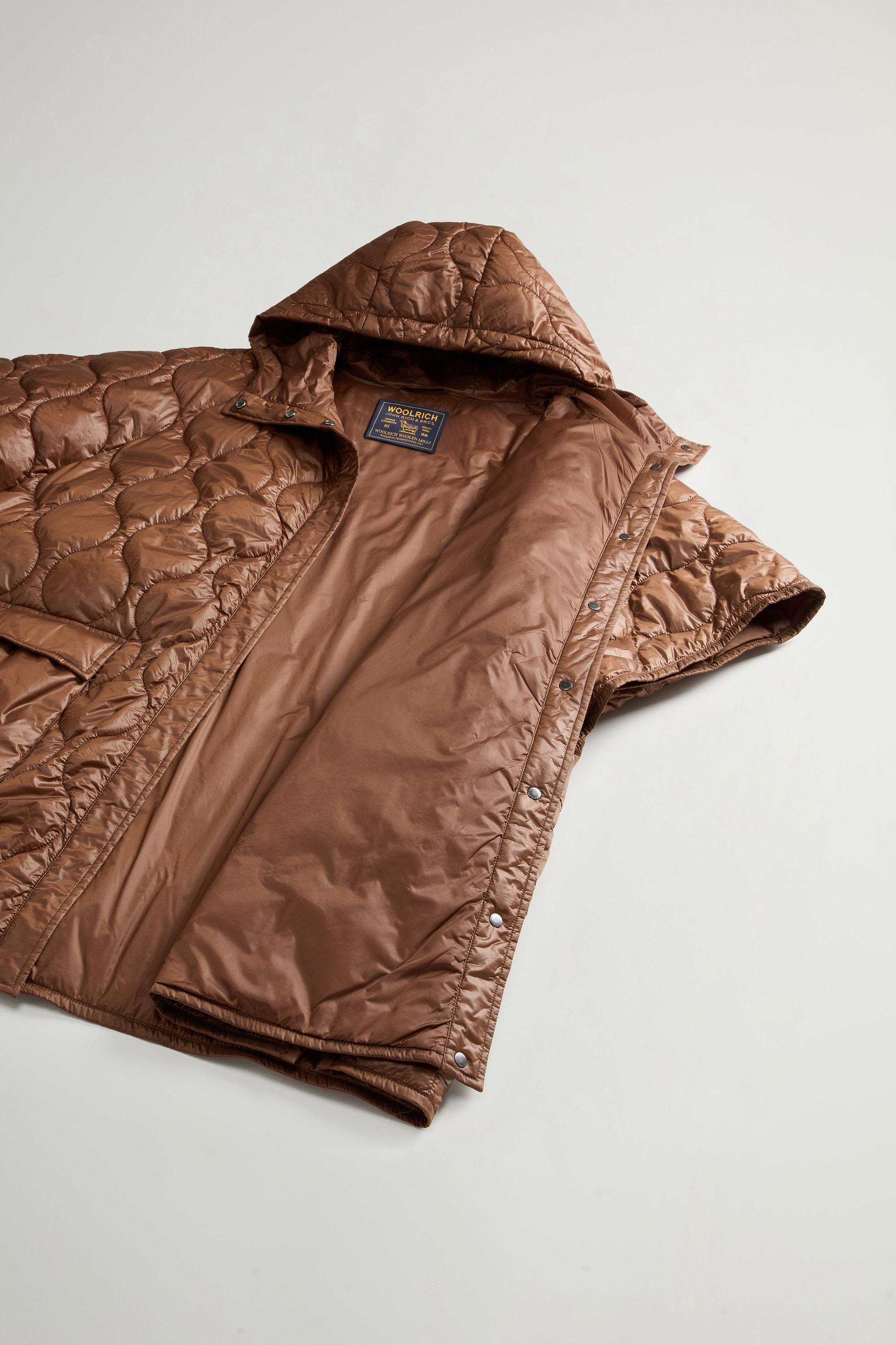 Quilted Cape in Urban Light Nylon Brown photo 9 | Woolrich
