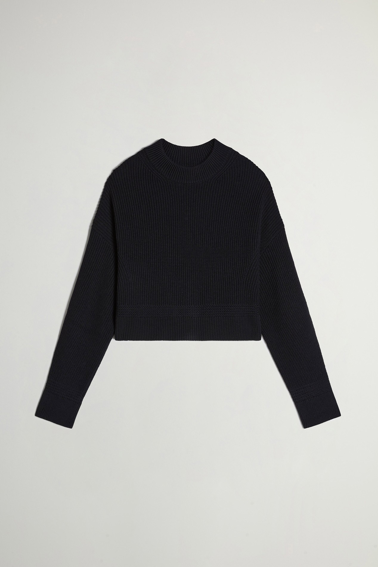 Ribbed Crewneck Sweater in Pure Merino Virgin Wool Black photo 1 | Woolrich
