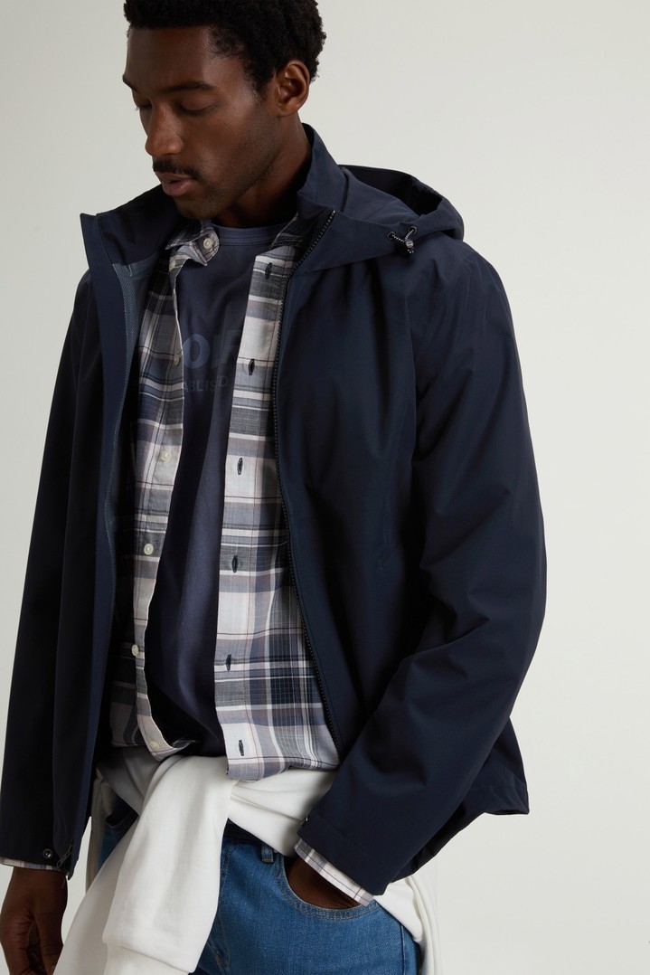 Pacific Jacket in Two-Layered Fabric Blue photo 4 | Woolrich