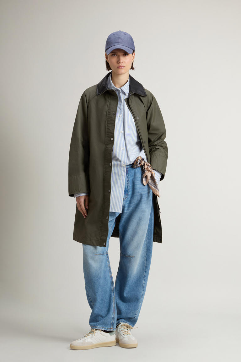 Dundee Trenchcoat aus gewachster Baumwolle Superwax Grün photo 1 | Woolrich