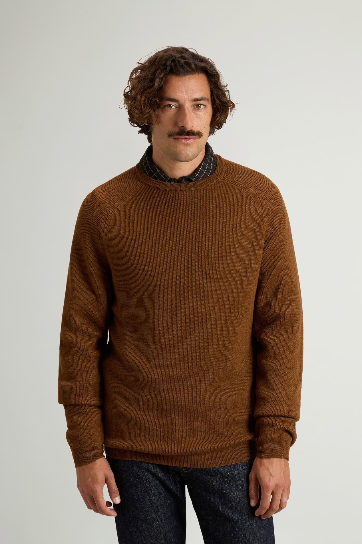 Crewneck Sweater in Pure Merino Virgin Wool Brown photo 1 | Woolrich