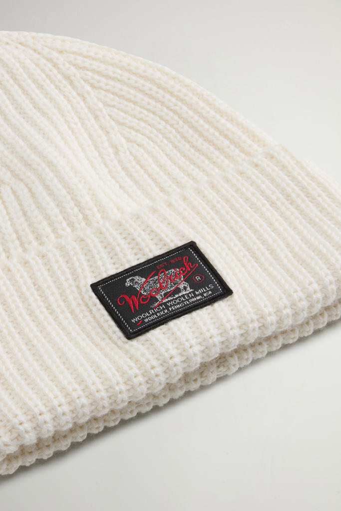 WM PATCH BEANIE White photo 4 | Woolrich