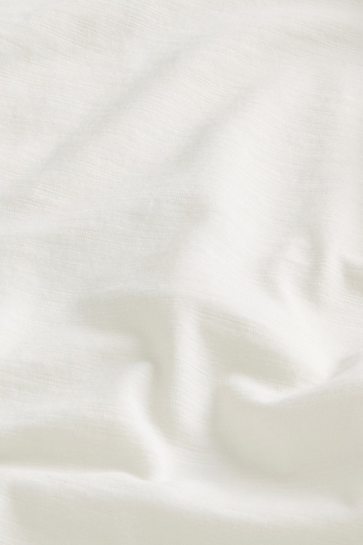 Slub V-Neck T-Shirt in Pure Cotton White photo 2 | Woolrich