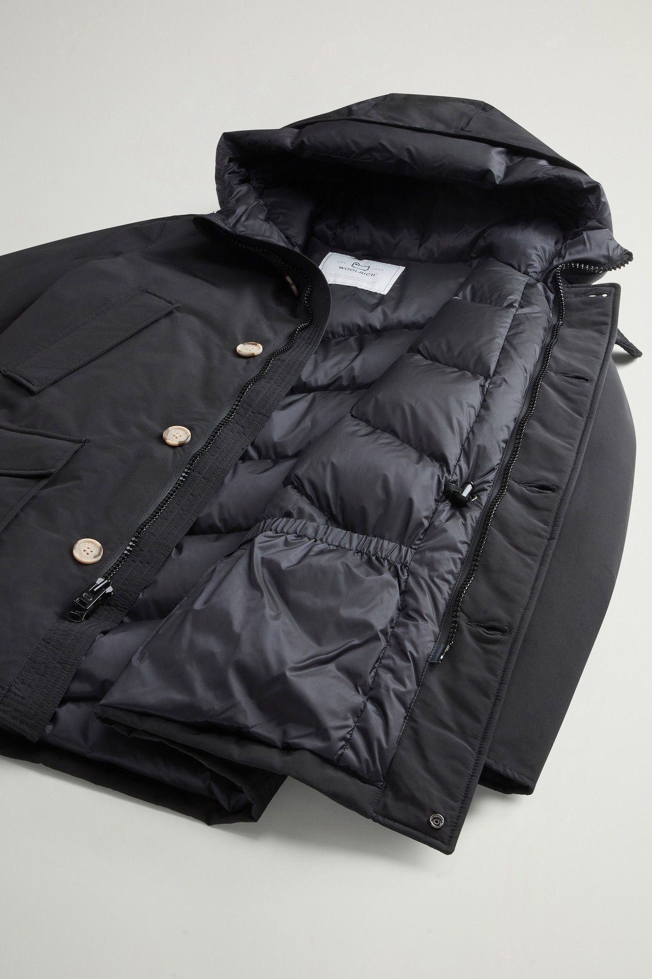 Arctic Parka en Ramar Cloth Noir photo 8 | Woolrich