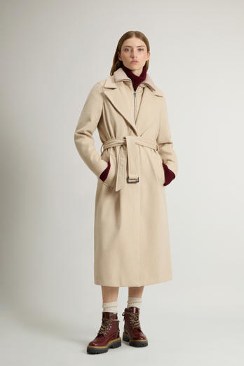 Cappotto in pura lana vergine italiana realizzato utilizzando un tessuto Loro Piana Beige | Woolrich