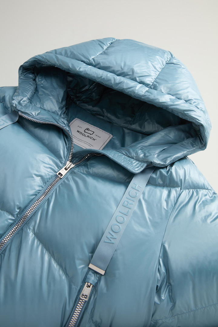 Aliquippa Short Down Jacket in Glossy Nylon Blue photo 6 | Woolrich