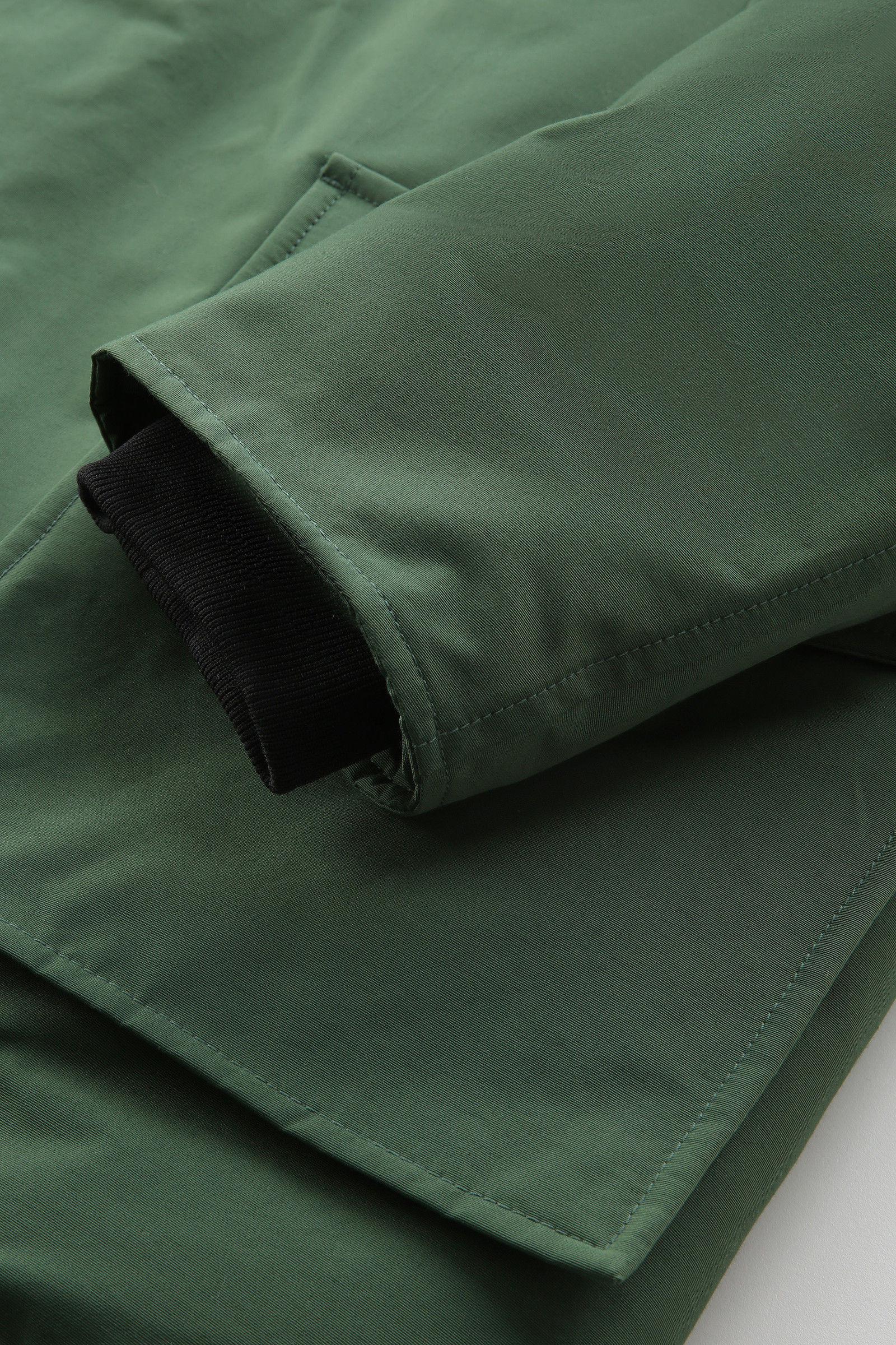 Woolrich Men's Arctic Parka in Ramar Cloth with Detachable Fur Trim Color Green Size L