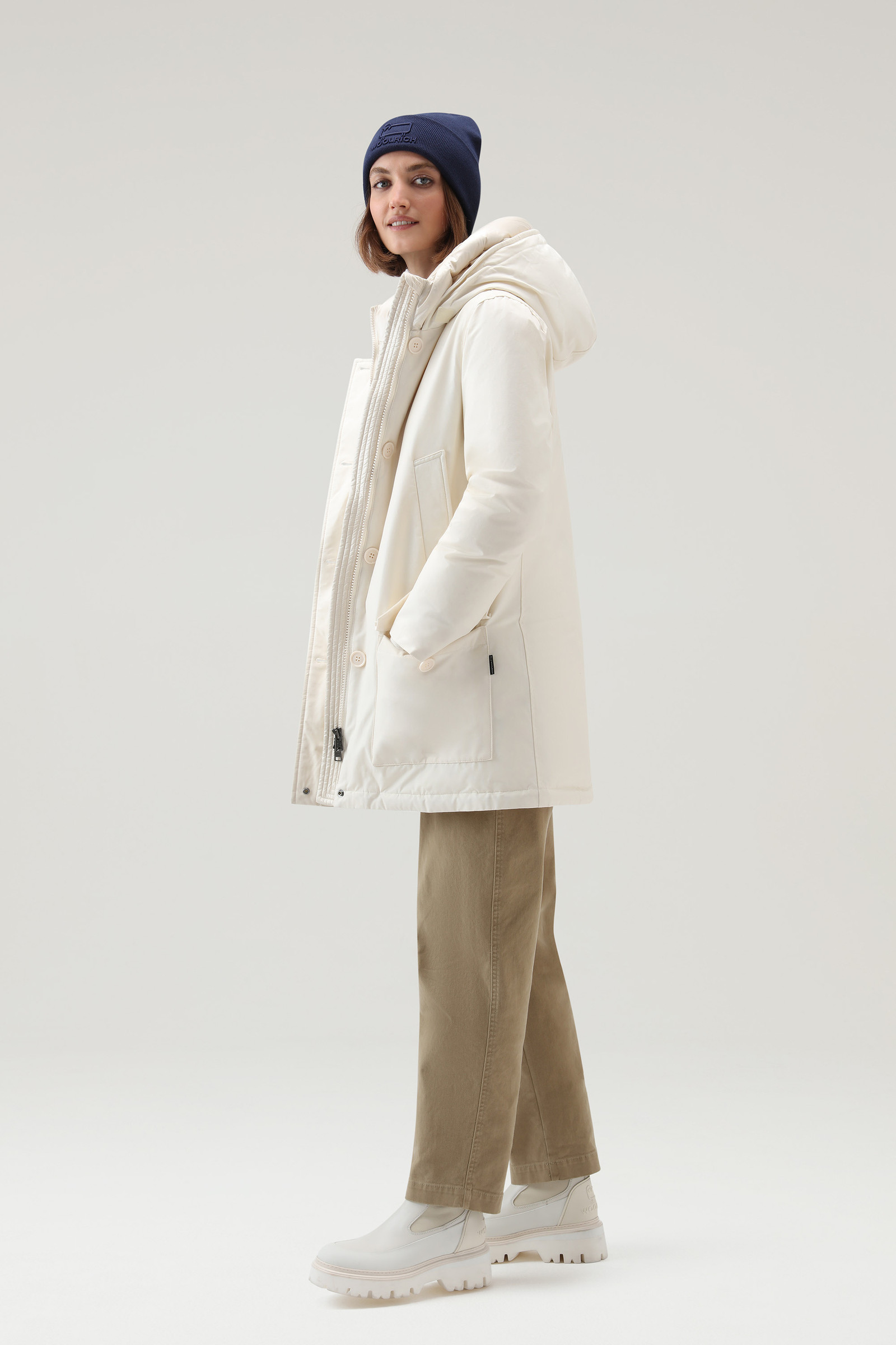 Arctic Parka en Ramar Cloth con cuatro bolsillos blanco photo 2 | Woolrich