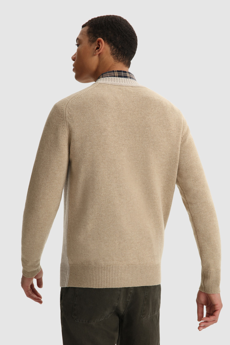 Crewneck color block sweater in pure wool