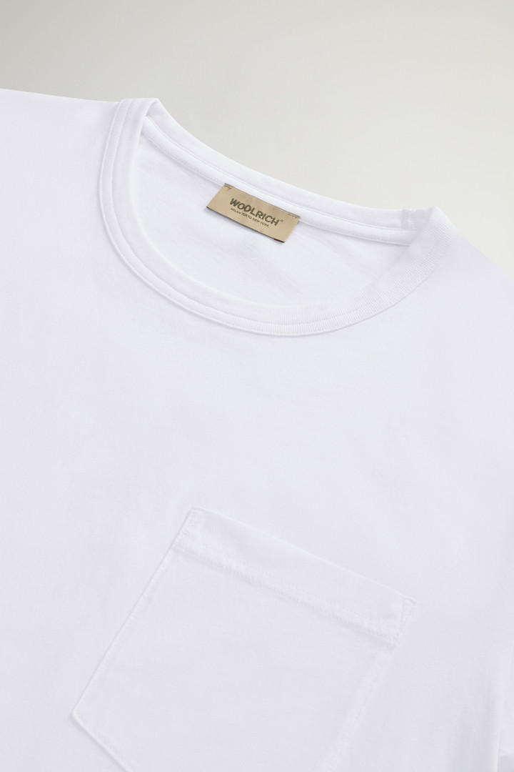 LOGO POCKET T-SHIRT White photo 6 | Woolrich