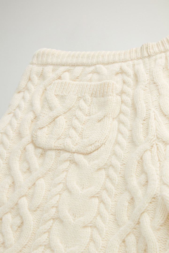 Shorts in Italian Pure Merino Wool by Todd Snyder Beige photo 8 | Woolrich