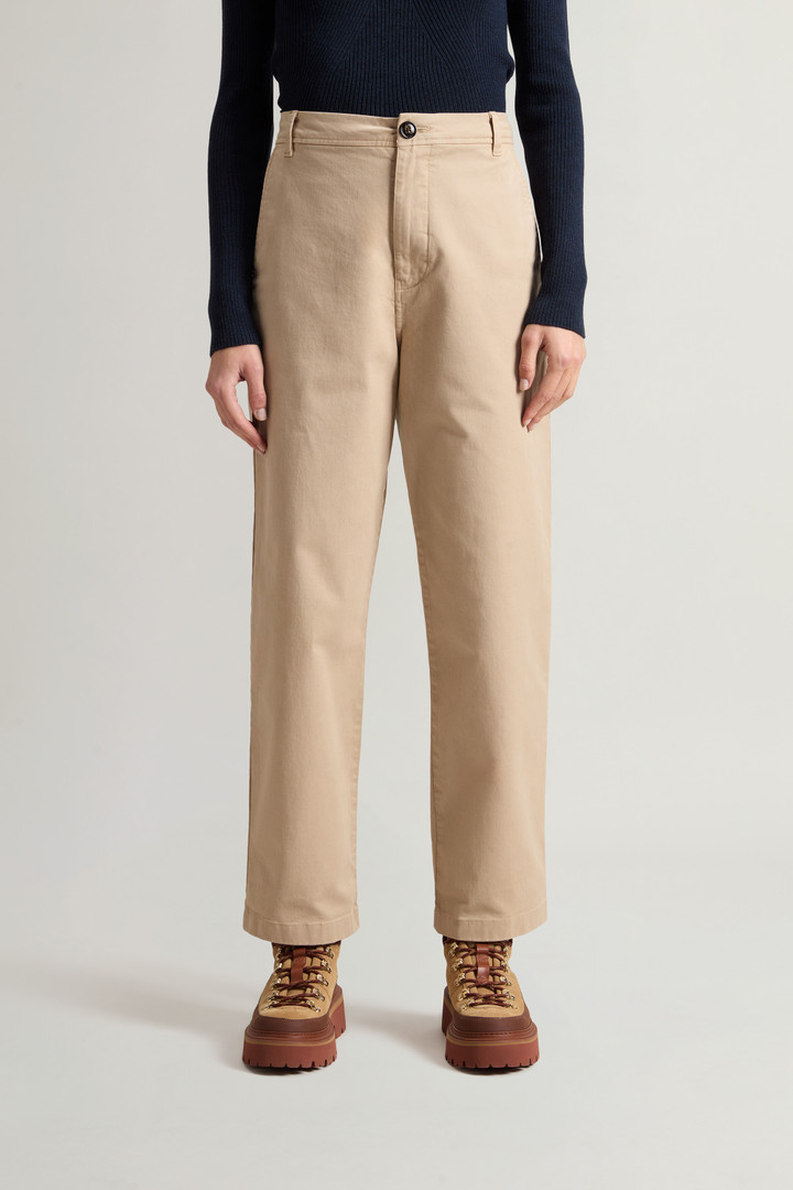 Garment-dyed Chino Pants in Stretch Cotton Beige photo 2 | Woolrich