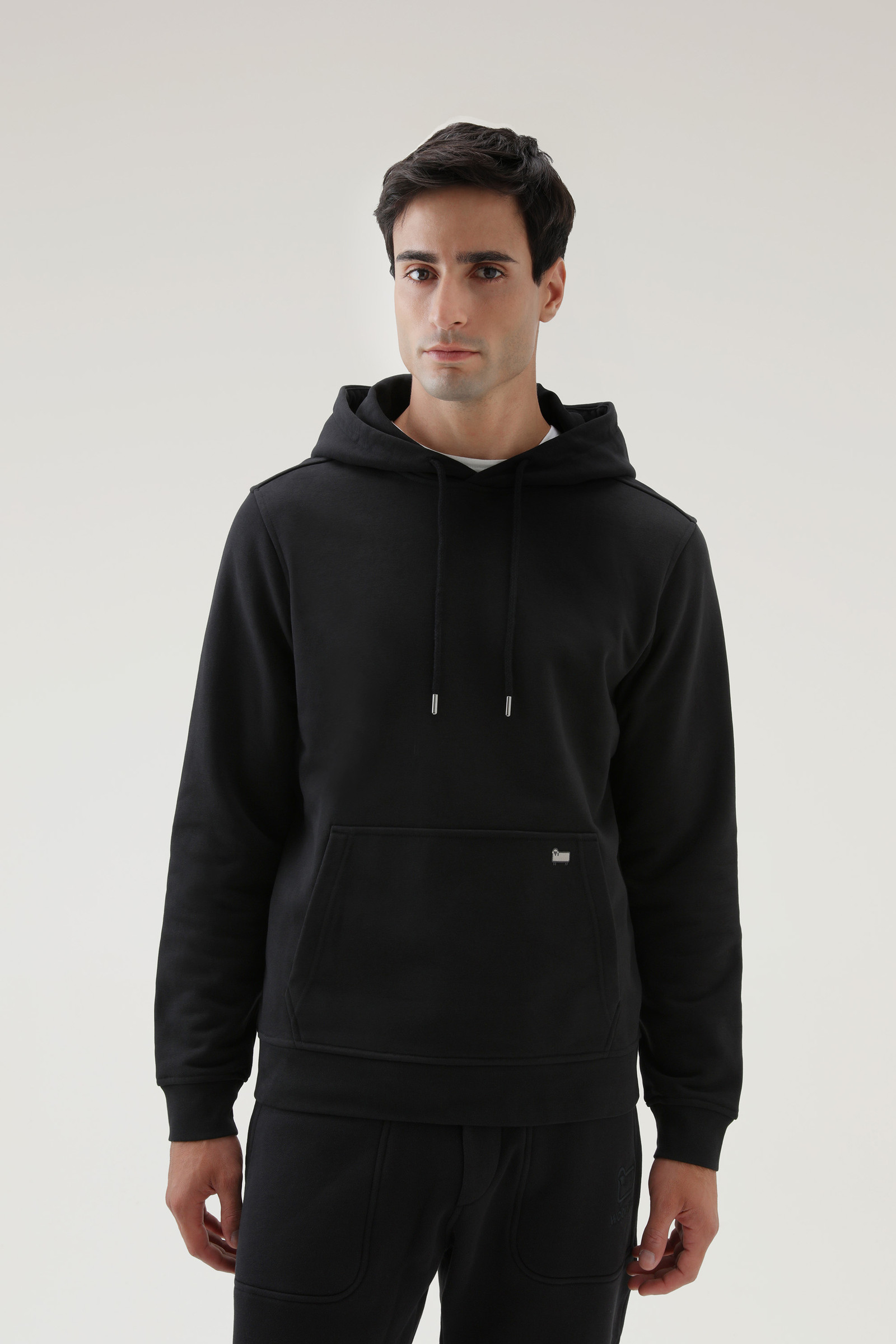 Sudadera con capucha unisex de algodón negro | Woolrich