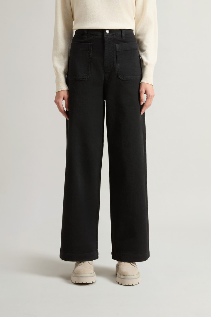 Garment-Dyed Wide-Leg Pants in Stretch Cotton Twill Black photo 2 | Woolrich