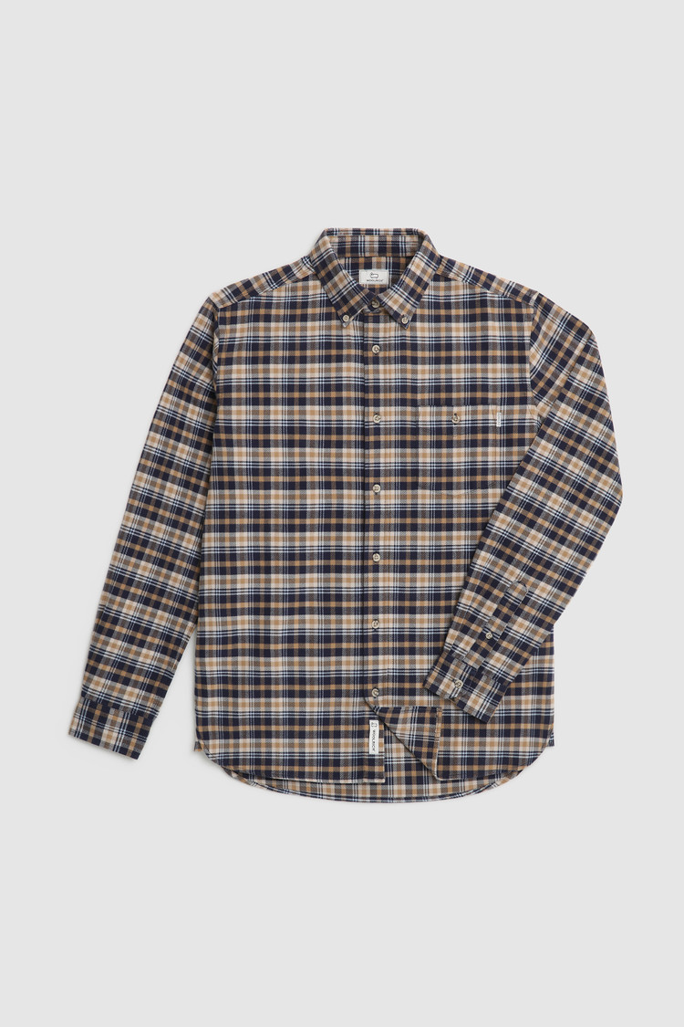 Camisa de corte tradicional en franela de algodón