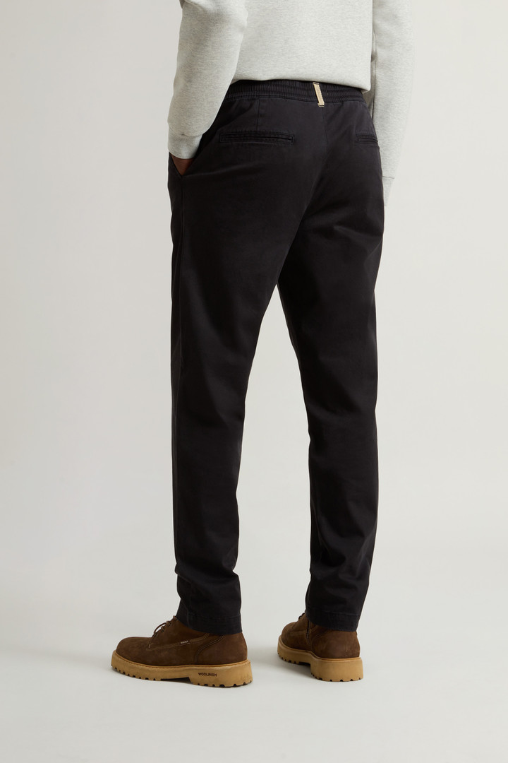 Stretch Cotton Twill Milton Pants Black photo 2 | Woolrich