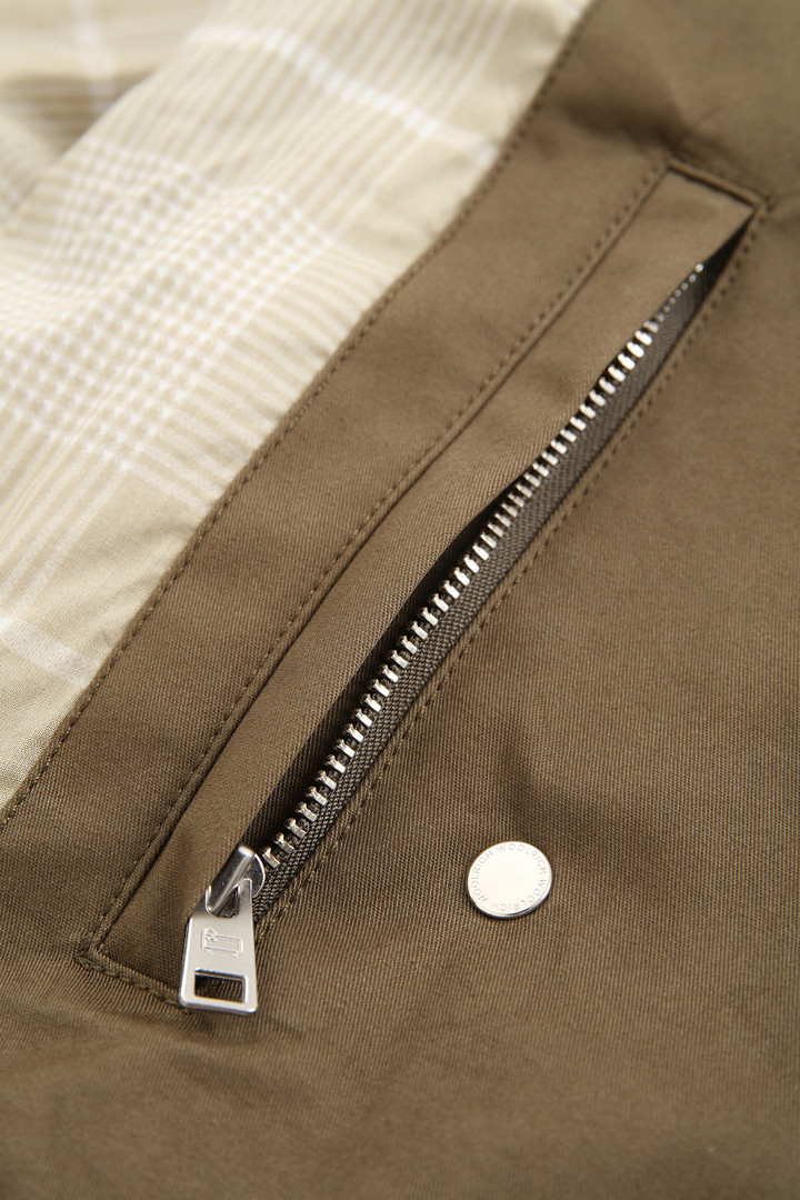 Leichter Trenchcoat Havice mit bedrucktem Karofutter Grün photo 9 | Woolrich