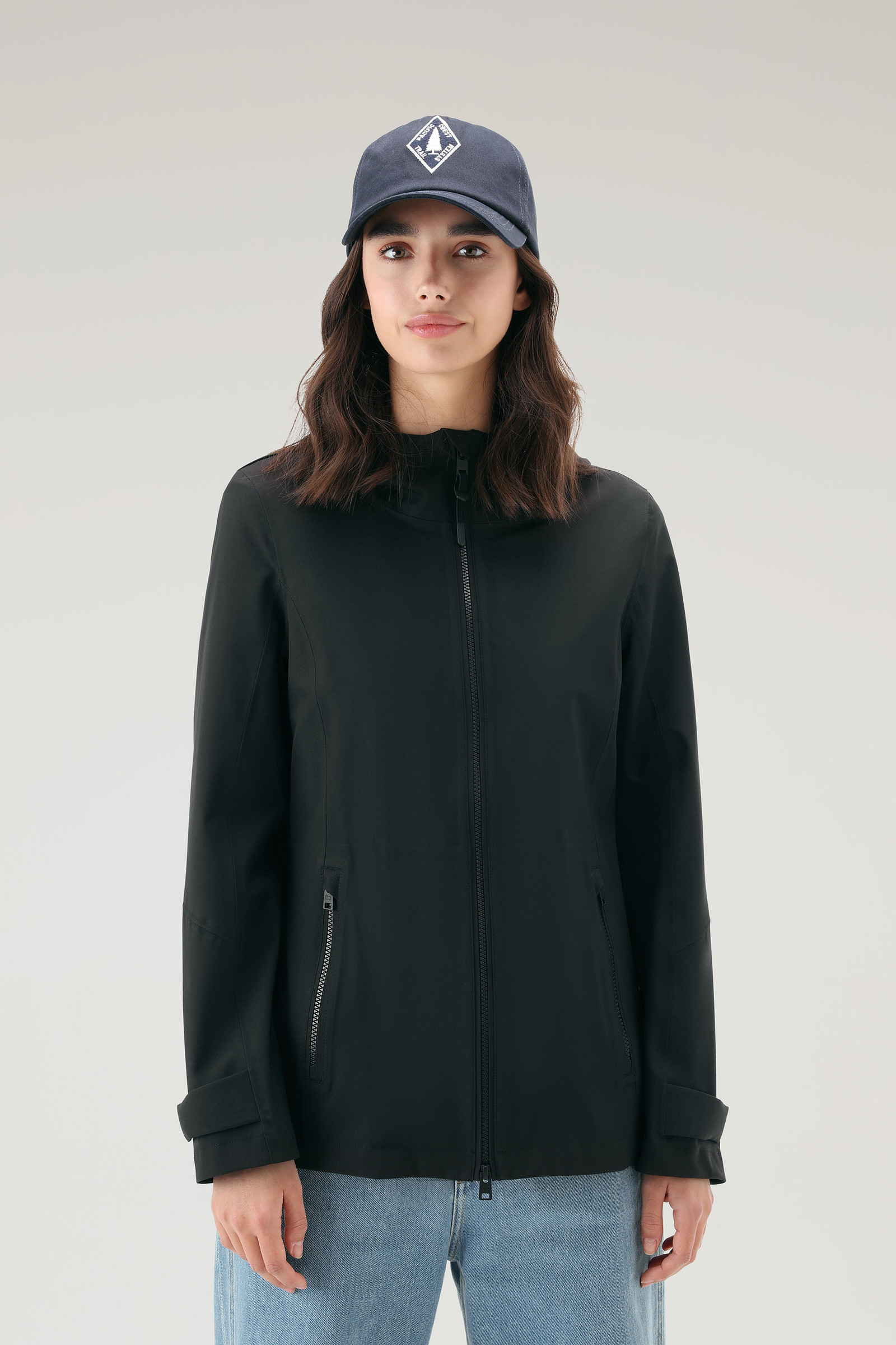 Waterproof Leavitt Jacket with Hood Black | Woolrich