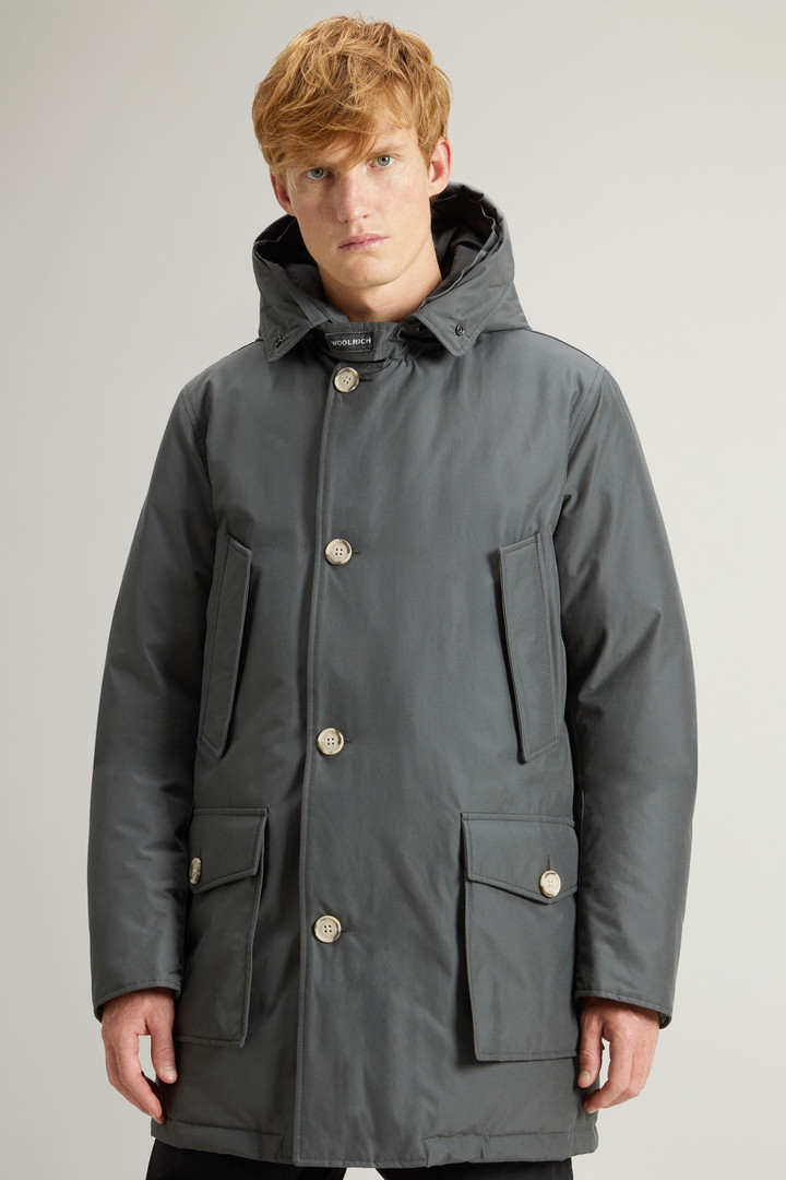 Arctic Parka aus Ramar Cloth mit abnehmbarem Pelzbesatz Grau photo 4 | Woolrich