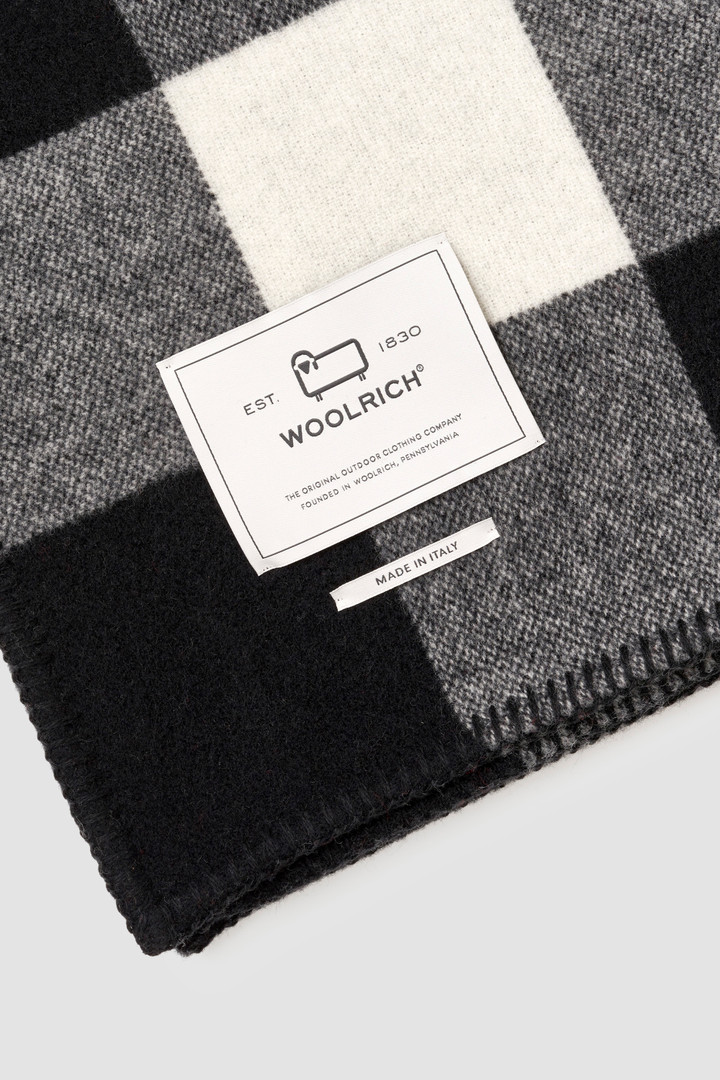 Buffalo Check Pure Wool Blanket - Made in Italy White photo 3 | Woolrich