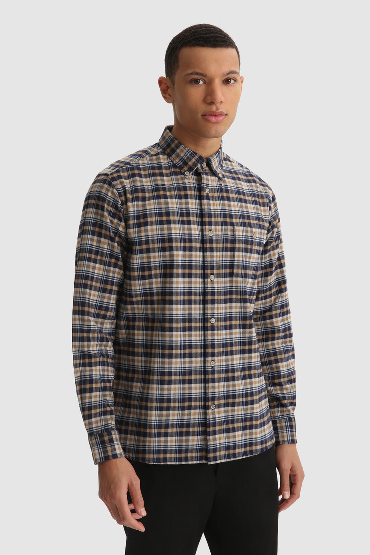 Camisa de corte tradicional en franela de algodón